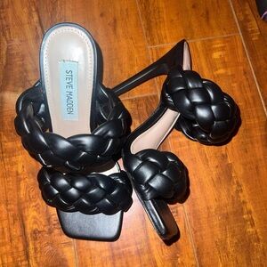 Steve Madden chunky knit stilettos